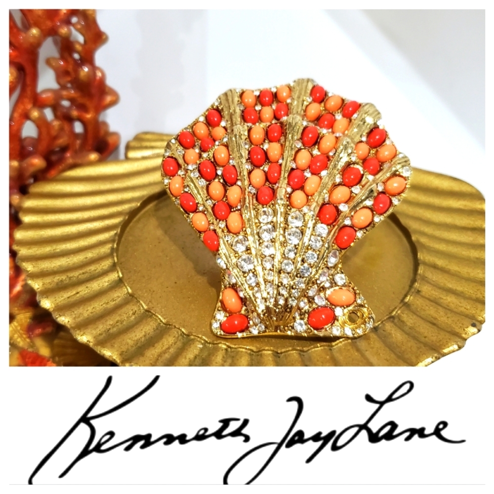 Beautiful Undersea KENNETH LANE Jeweled Scallop Seashell Brooch
